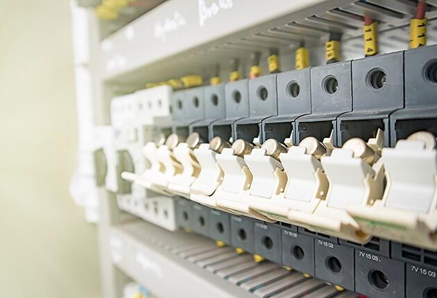 Mga Electronic Appliances